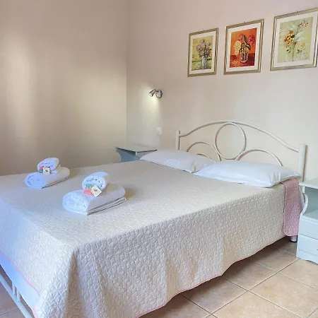 Nikos Cassiopeia Apartment Kassiopi