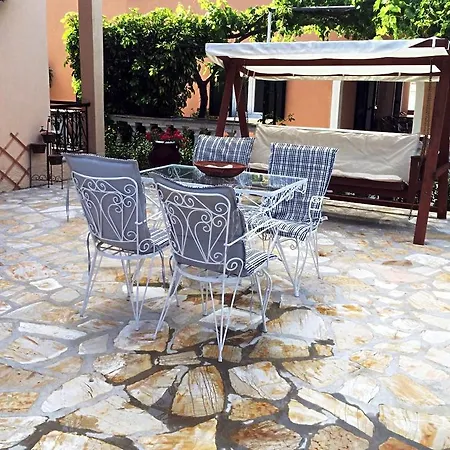 Nikos Cassiopeia * Kasziópi