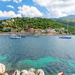 Apartament Nikos Cassiopeia *
